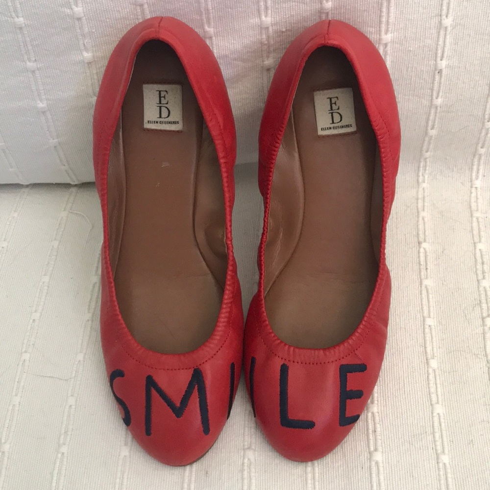 ED Ellen Degeneres “Smile” Ballet Flats Size 8